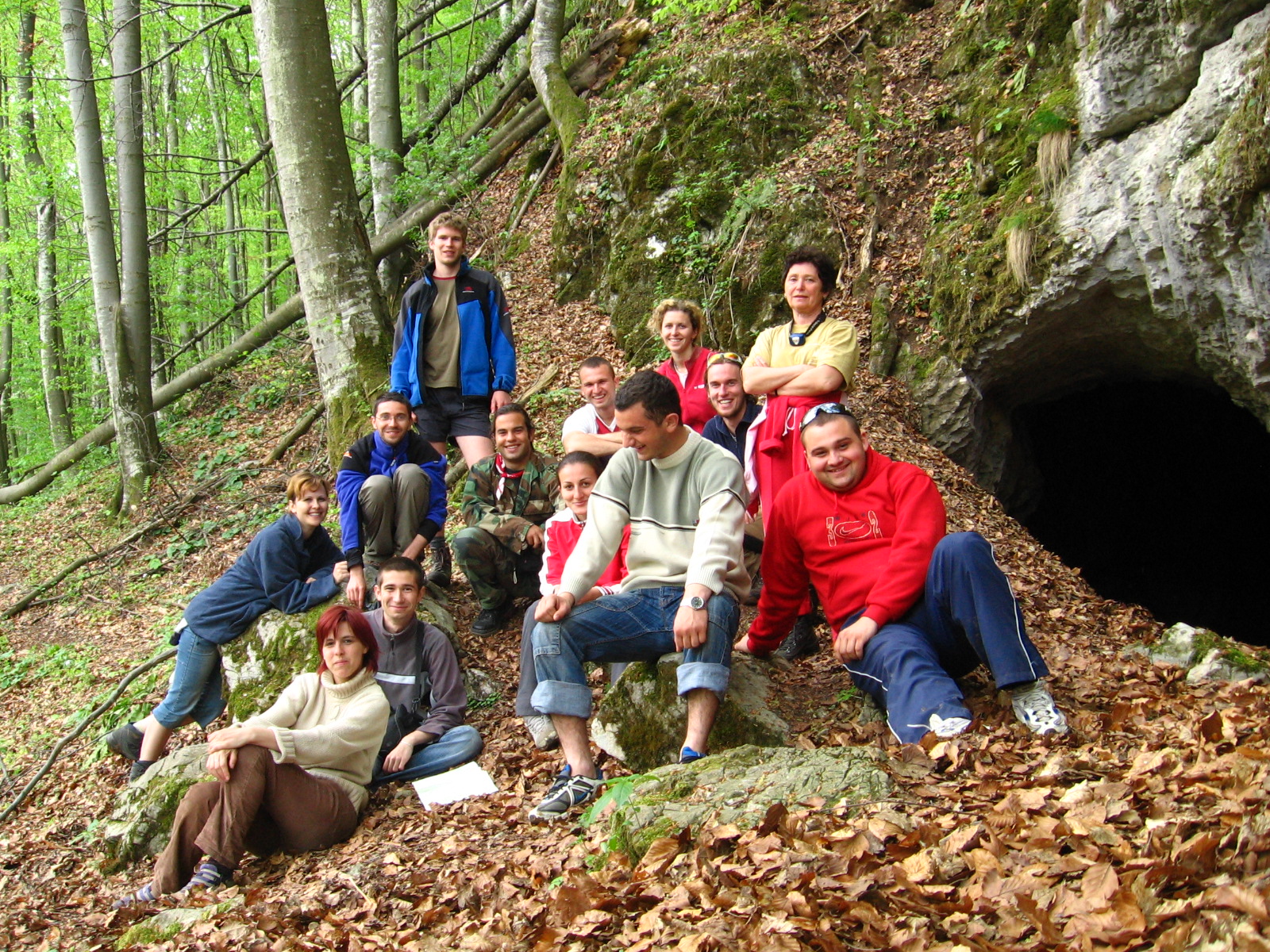peštera team
